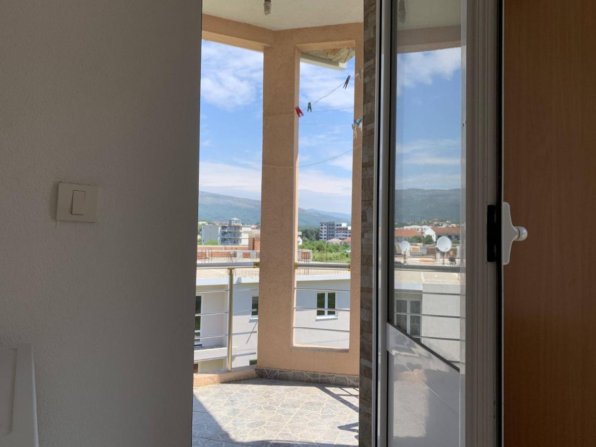 Guest House Koliqi - Hotel & Apartments Ulcinj Exterior photo