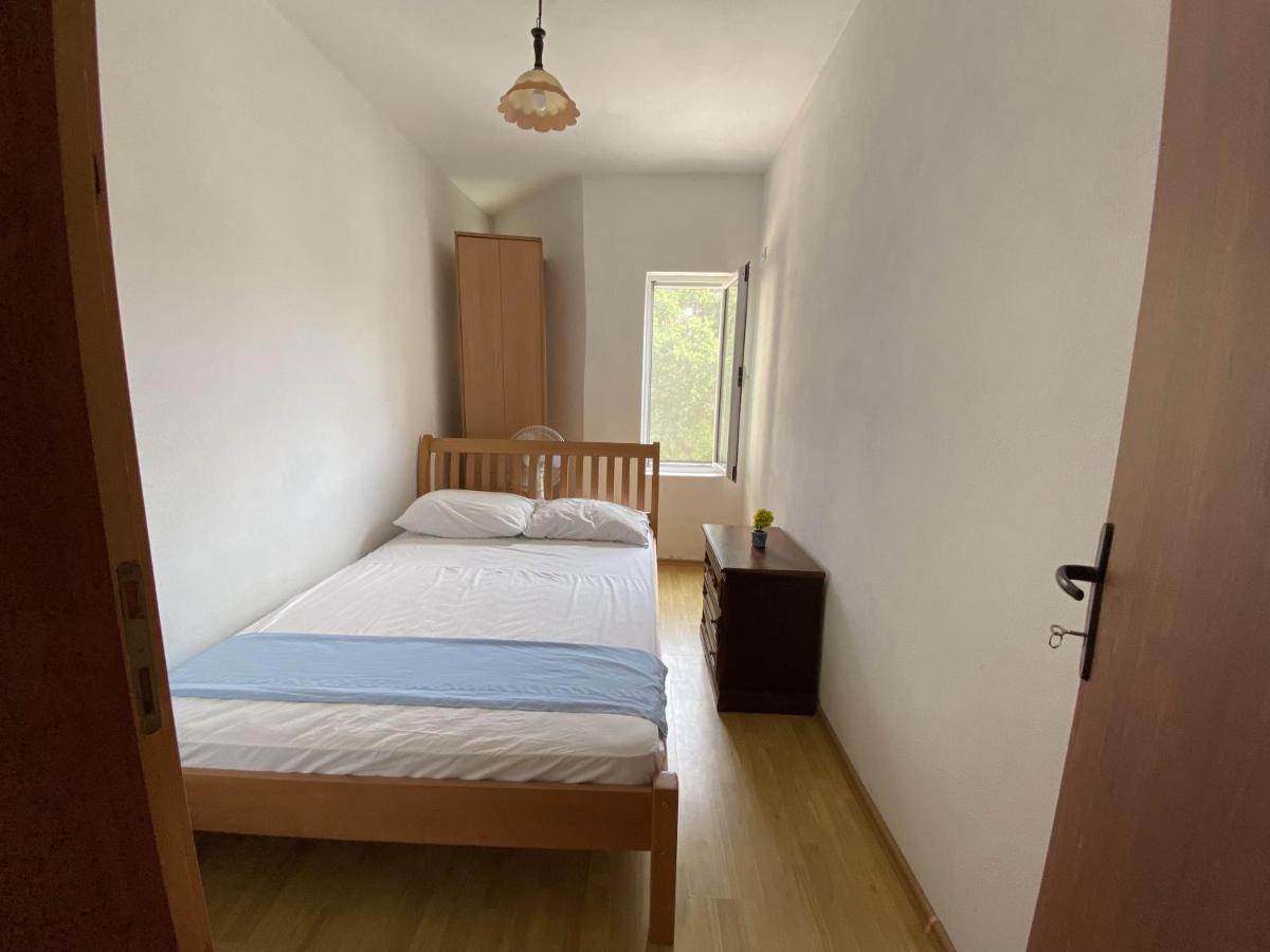 Guest House Koliqi - Hotel & Apartments Ulcinj Exterior photo