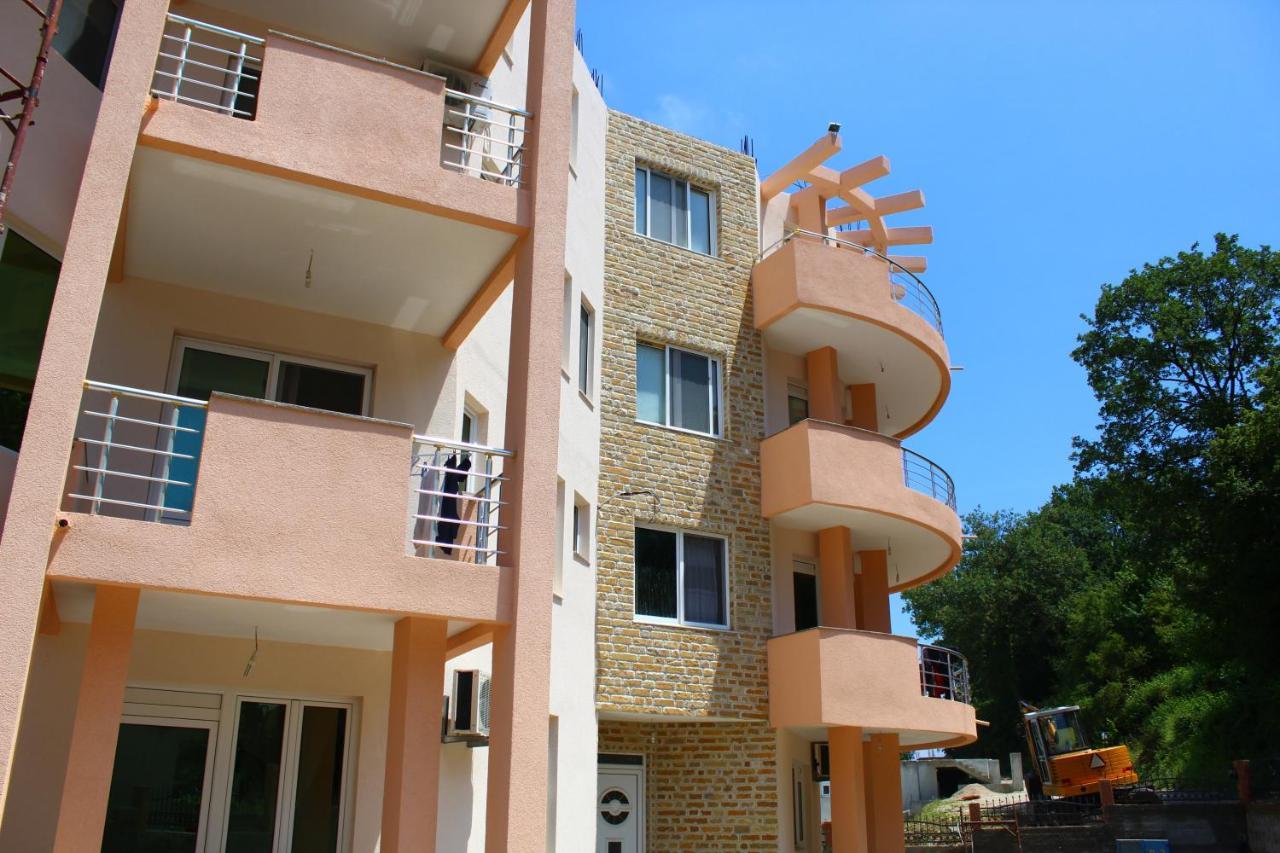 Guest House Koliqi - Hotel & Apartments Ulcinj Exterior photo