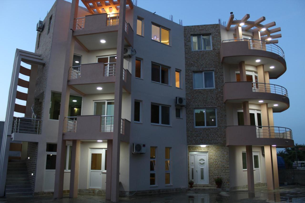 Guest House Koliqi - Hotel & Apartments Ulcinj Exterior photo
