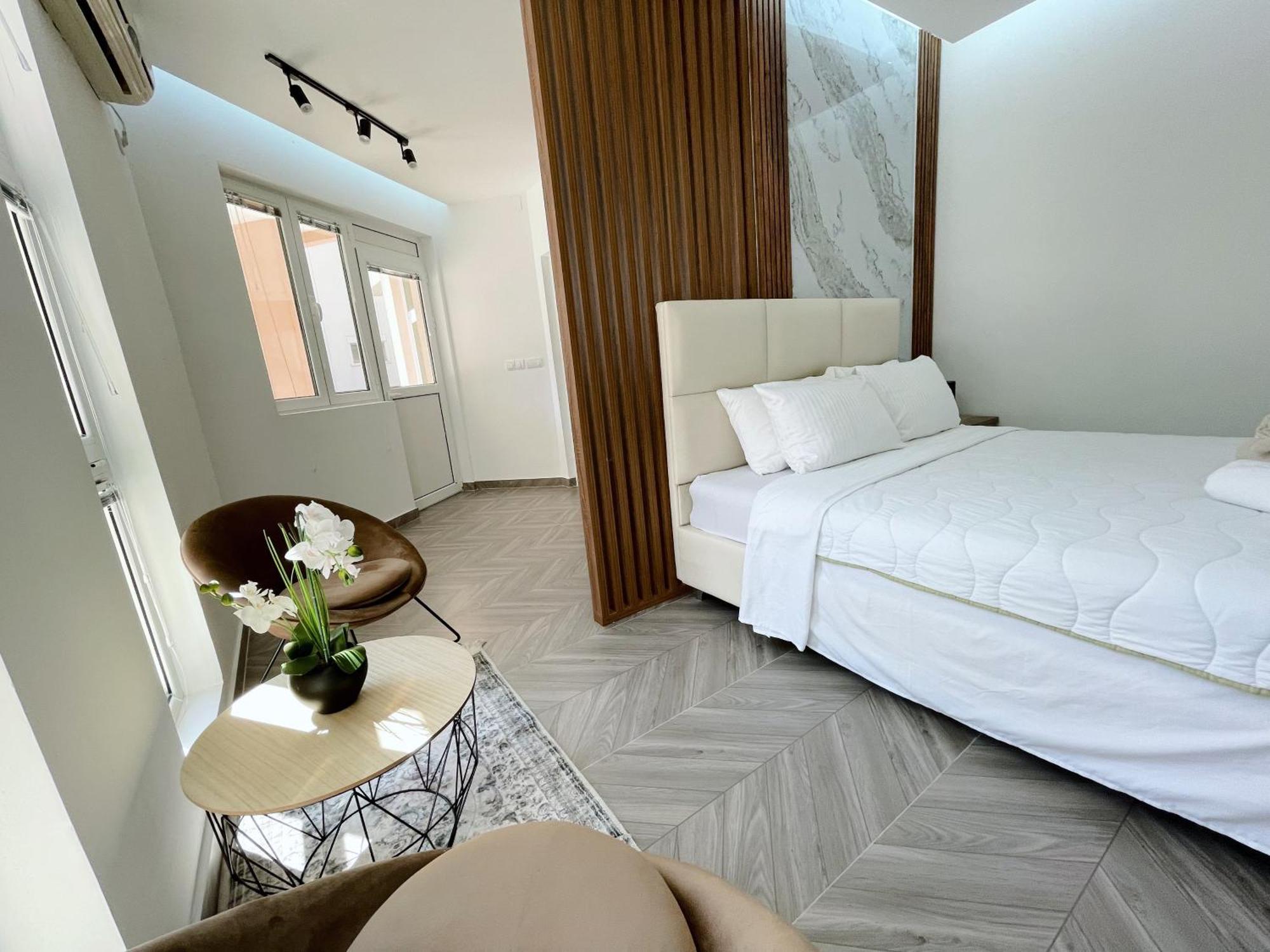 Guest House Koliqi - Hotel & Apartments Ulcinj Exterior photo
