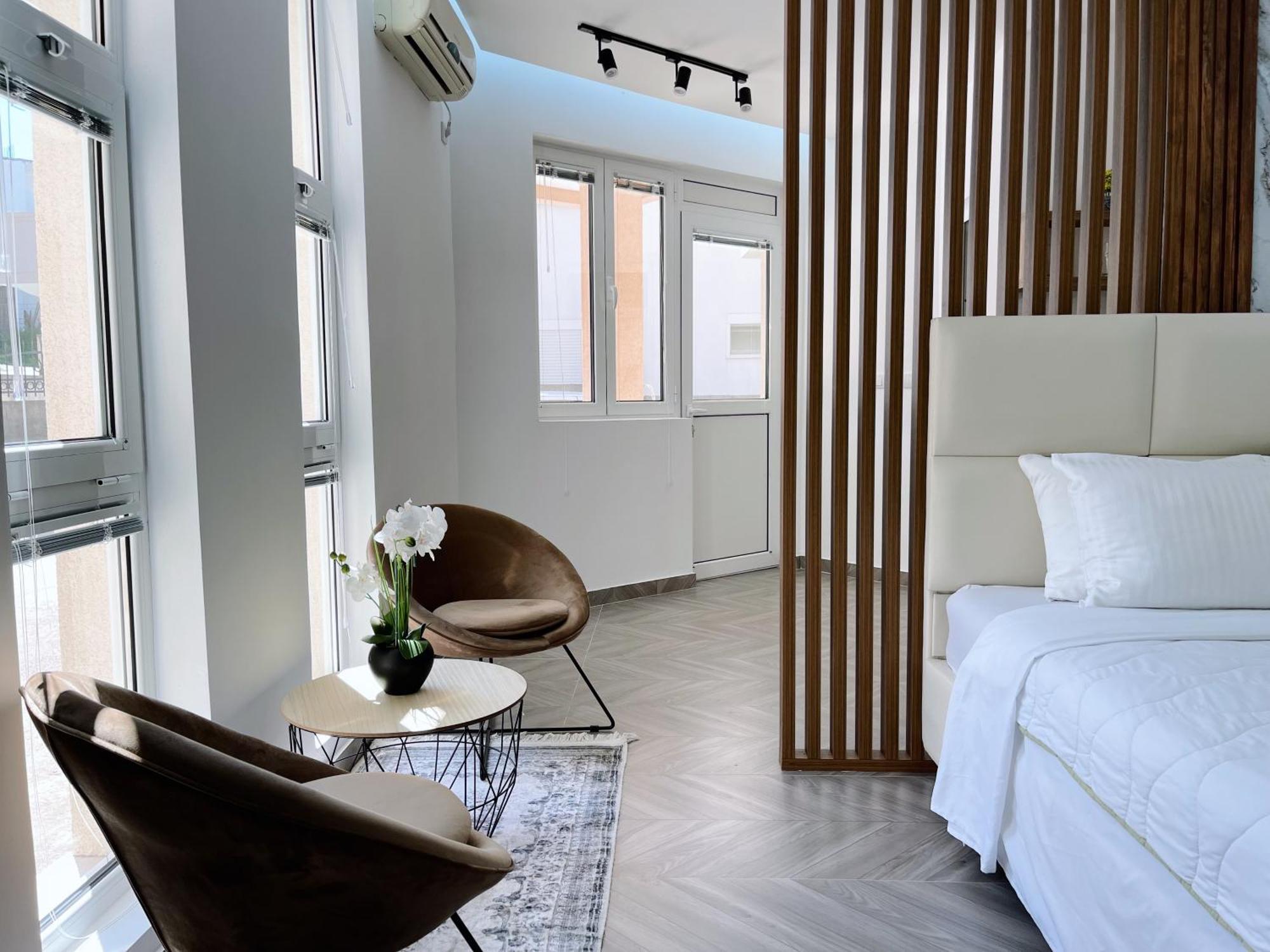 Guest House Koliqi - Hotel & Apartments Ulcinj Exterior photo